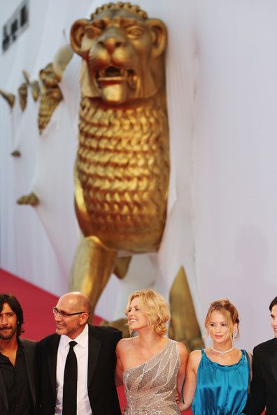 Jennifer-Lawrence-65th2BVenice2BFilm2BFestival2BBurning2BPlain2BPremiere2Bw26WIvmz3tfl.jpg