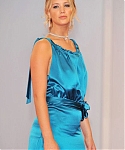 Jennifer-Lawrence-65th2BVenice2BFilm2BFestival2BBurning2BPlain2BPremiere2BG-vGk1xKhSAl.jpg