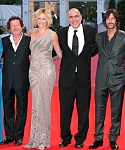 Jennifer-Lawrence-The2BBurning2BPlain2Bin2BVenice2BTZIVI7bAio3l.jpg