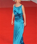 jennifer_lawrence-3521328-hires_1200_1200_102400.jpg