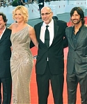 jennifer_lawrence-3524375-hires_1200_1200_102400.jpg