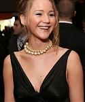 Jennifer_Lawrence_attending_the_InSyle_Oscar_Party_in_a_sexy_black_dress_04.jpg