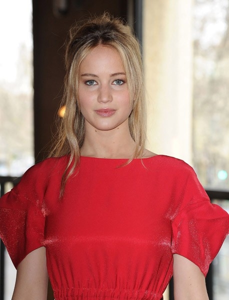 Jennifer_Lawrence_at_the_Miu_Miu_Fashion_Week_Fashion_Show_in_Paris_014.jpg