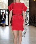 Jennifer_Lawrence_at_the_Miu_Miu_Fashion_Week_Fashion_Show_in_Paris_005.jpg