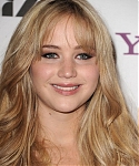 Jennifer_Lawrence_recieving_an_award_at_the_14th_Annual_Hollywood_Awards_Gala_10.jpg