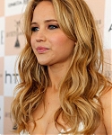 Jennifer_Lawrence_looking_beautiful_in_a_white_dress_at_the_Film_Independent_Spirit_Awards_028.jpg