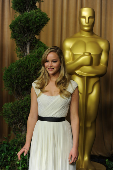 Jennifer_Lawrence_at_the_83rd_Academy_Awards_Nominations_10.jpg