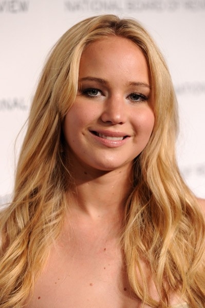 Jennifer_Lawrence_attending_the_2011_National_Board_Review_24.jpg