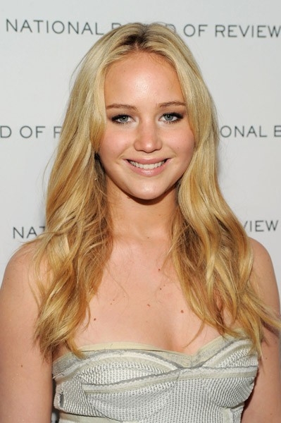 Jennifer_Lawrence_attending_the_2011_National_Board_Review_28.jpg
