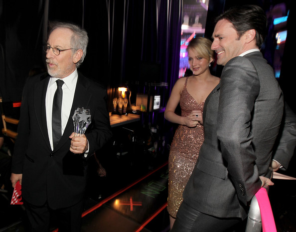 Jennifer_Lawrence_at_the_16th_Annual_Critics_Choice_Awards_09.jpg