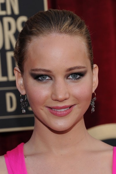 Jennifer_Lawrence_attending_the_17th_Annual_Screen_Actors_Guild_Awards_050.jpg