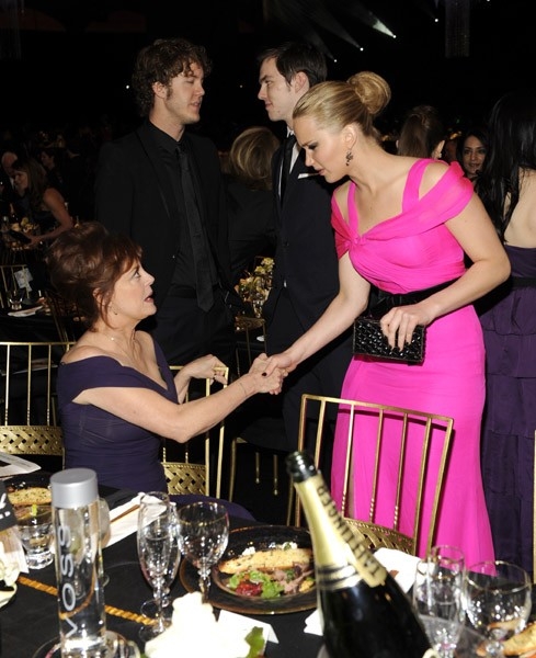 Jennifer_Lawrence_attending_the_17th_Annual_Screen_Actors_Guild_Awards_097.jpg