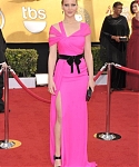 Jennifer_Lawrence_attending_the_17th_Annual_Screen_Actors_Guild_Awards_020.jpg