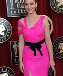 Jennifer_Lawrence_attending_the_17th_Annual_Screen_Actors_Guild_Awards_060.jpg
