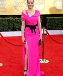 Jennifer_Lawrence_attending_the_17th_Annual_Screen_Actors_Guild_Awards_085.jpg