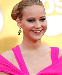 Jennifer_Lawrence_attending_the_17th_Annual_Screen_Actors_Guild_Awards_086.jpg