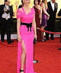 Jennifer_Lawrence_attending_the_17th_Annual_Screen_Actors_Guild_Awards_104.jpg