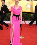 Jennifer_Lawrence_attending_the_17th_Annual_Screen_Actors_Guild_Awards_117.jpg