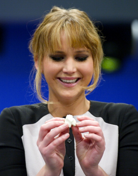 Beautiful_Jennifer_Lawrence_on_Spanish_TV_show_El_Hormiguero_082.jpg