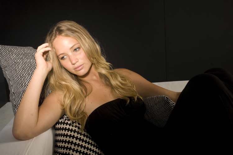 HQ
