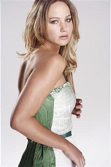 Jennifer_Lawrence_photoshoot_pics_02.jpg