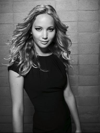 Jennifer_Lawrence_Moveline_Photoshoot_03.JPG