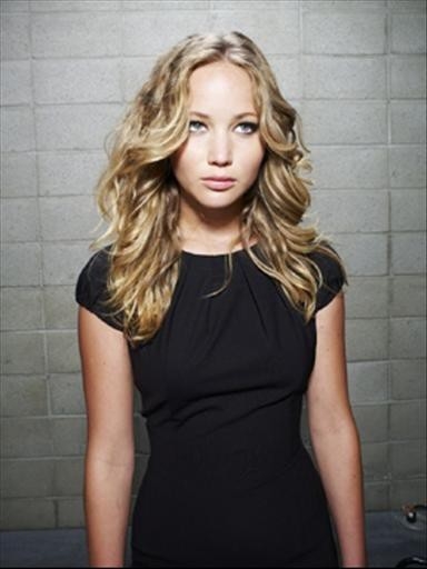 Jennifer_Lawrence_Moveline_Photoshoot_04.JPG