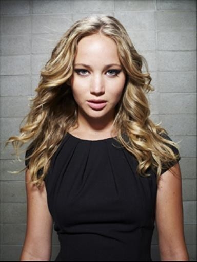 Jennifer_Lawrence_Moveline_Photoshoot_11.JPG