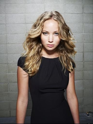 Jennifer_Lawrence_Moveline_Photoshoot_12.JPG