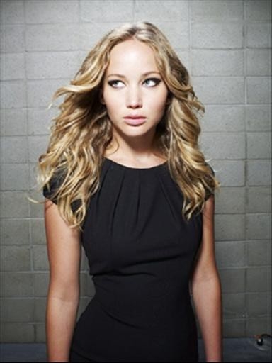 Jennifer_Lawrence_Moveline_Photoshoot_16.JPG