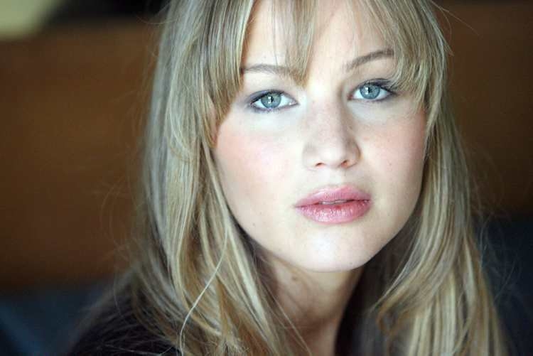Jennifer_Lawrence_photoshoot_01.jpg