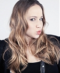 Jennifer_Lawrence_InStyle_photoshoot_04.jpg