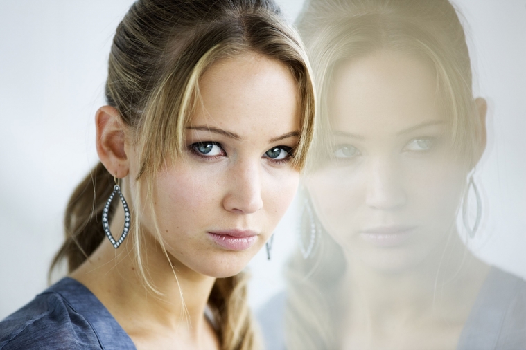 Jennifer_Lawrence_sexy_hot_photoshoot_01.jpg