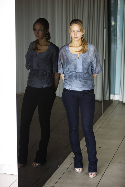 Jennifer_Lawrence_sexy_hot_photoshoot_27.jpg