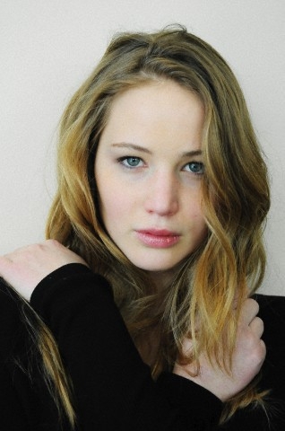 2010-02-Sundance_Film_Festival_photoshoot_of_Jennifer_Lawrence_03.jpg