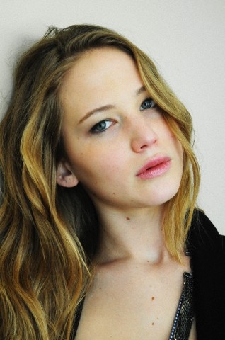2010-02-Sundance_Film_Festival_photoshoot_of_Jennifer_Lawrence_09.jpg