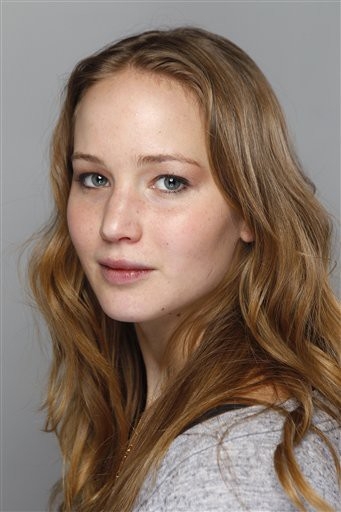 2010-02-Sundance_Film_Festival_photoshoot_of_Jennifer_Lawrence_23.jpg