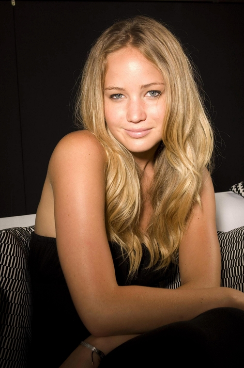 HQ
