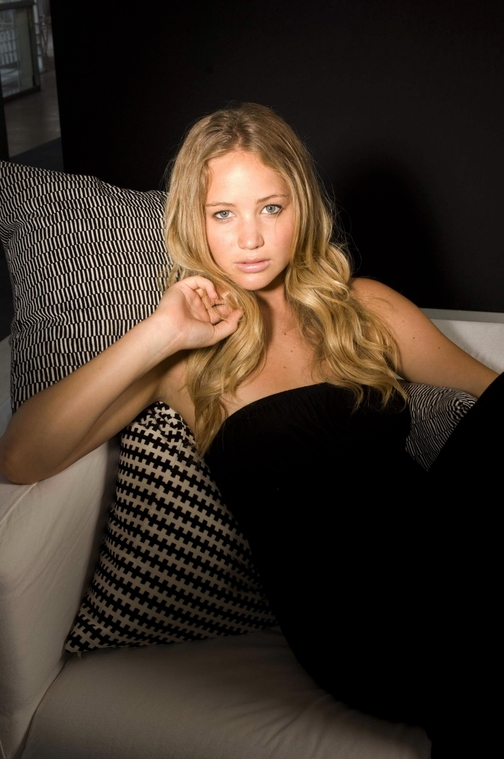 HQ
