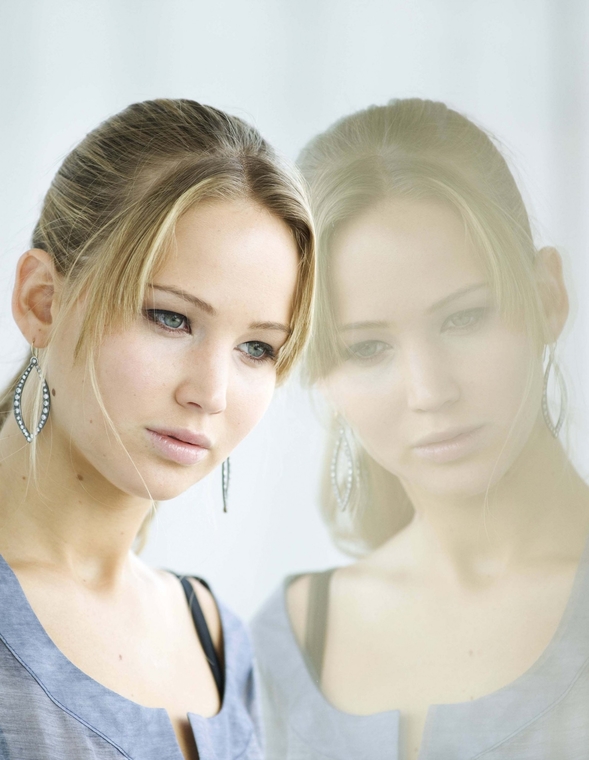 jenniferlawrencecom011.jpg