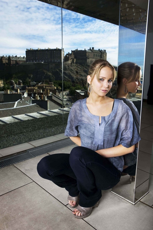 jenniferlawrencecom026.jpg