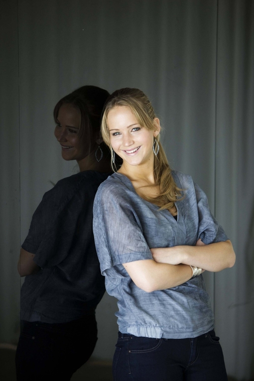 jenniferlawrencecom071.jpg