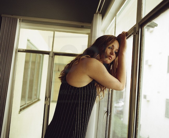 jenniferlawrencecom090.jpg