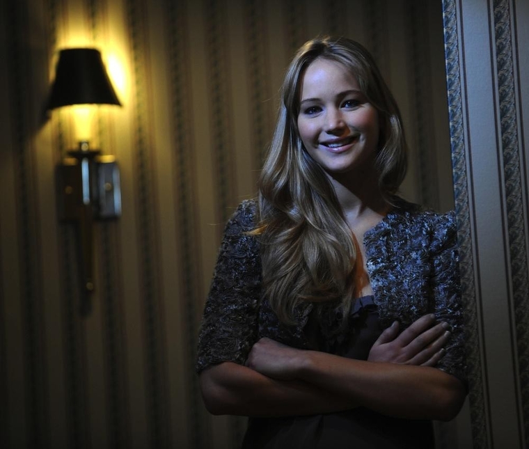 jenniferlawrencecom001.jpg