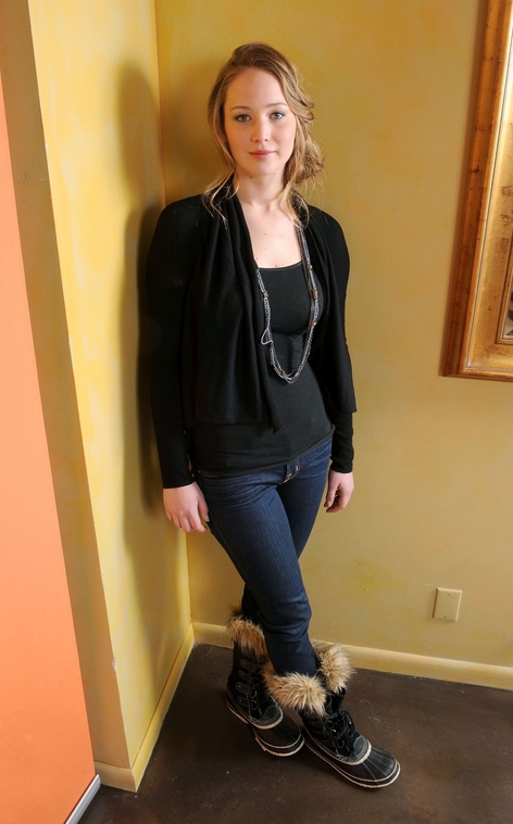 jenniferlawrencecom007.jpg