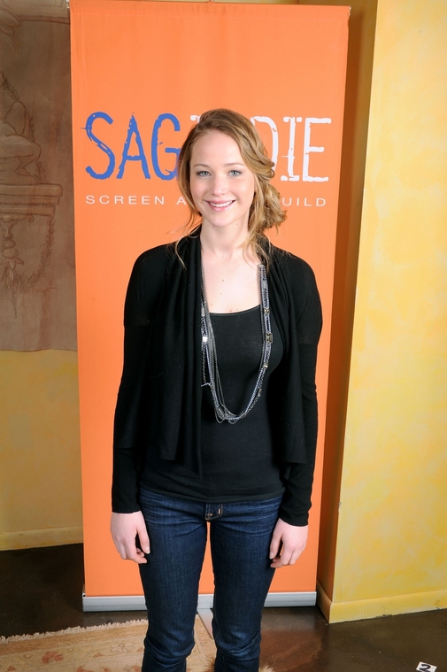 jenniferlawrencecom015.jpg