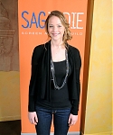 jenniferlawrencecom015.jpg