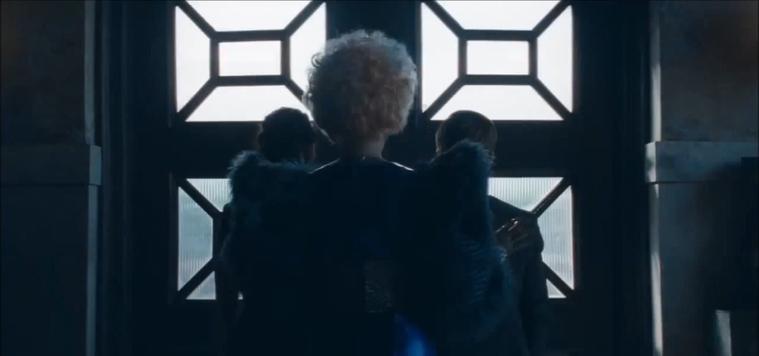jlaw_thgcf_teasertrailer_0007.jpg