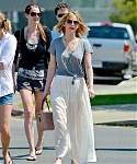 Filename=jlaw_candid_21april2013_004.jpg
Filesize=1821KiB
Dimensions=1925x2700
Date added=May 20, 2013 jlaw_candid_21april2013_004.jpg