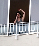 Filename=jlaw_candid_26feb2013hawaii_022.jpg
Filesize=721KiB
Dimensions=2412x3000
Date added=Apr 06, 2013 jlaw_candid_26feb2013hawaii_022.jpg